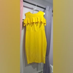 Yellow stretch 💛 party/ date night dress